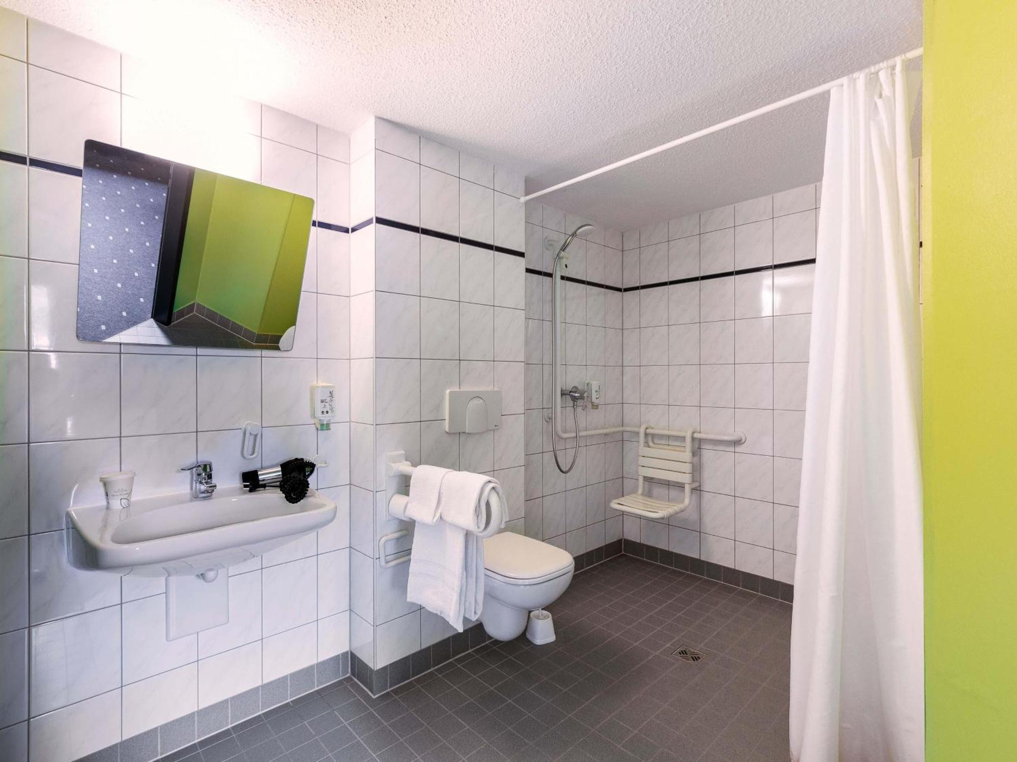 B&B Hotel Bochum-헤르네 외부 사진
